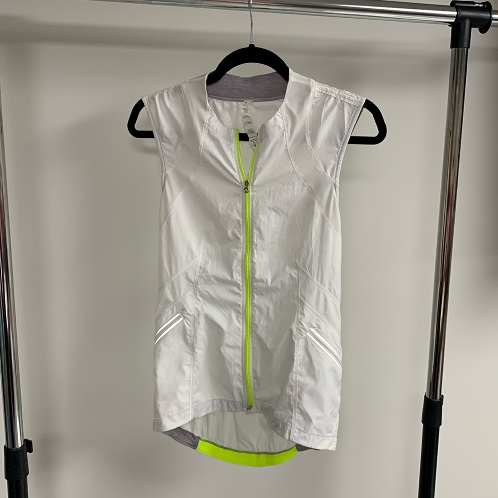 Lululemon Reflective White & Neon Yellow Vest Size 4